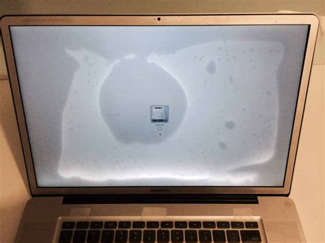 MacBook Pro 15" A1286 Liquid Damaged Display Replacement