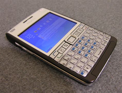 Nokia E61i - The Gadgeteer