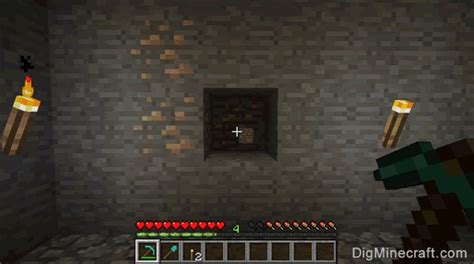 How to make Iron Ore in Minecraft