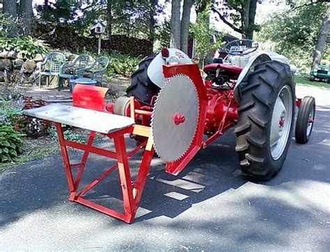 Ford jubilee Antique Tractors, Vintage Tractors, Tracteur Massey Ferguson, Tracteurs Ford, 8n ...