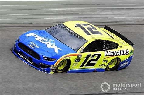 Daytona 500: Ryan Blaney beats Byron for Stage 2 win