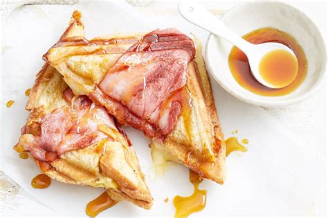 Cheesy maple bacon jaffle recipe