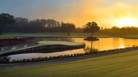 Play at the TPC Sawgrass Stadium Course