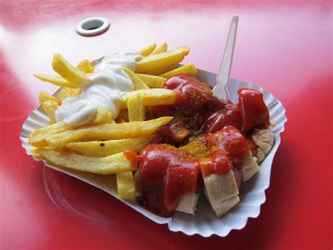 Best Currywurst in Berlin | Ready to Board | Travelogue