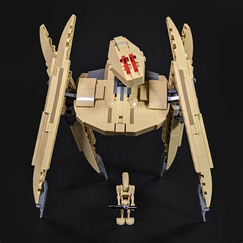 Vulture Droid - Minifig Scale — Brick Vault