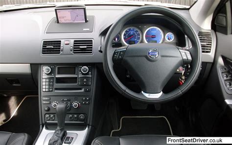 Volvo XC90 R-Design 2012 Dashboard – Front Seat Driver