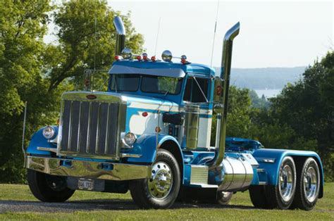 TopWorldAuto >> Photos of Peterbilt 359 - photo galleries