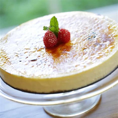 Creme Brûlée Cheesecake Recipe - Entertaining with Beth