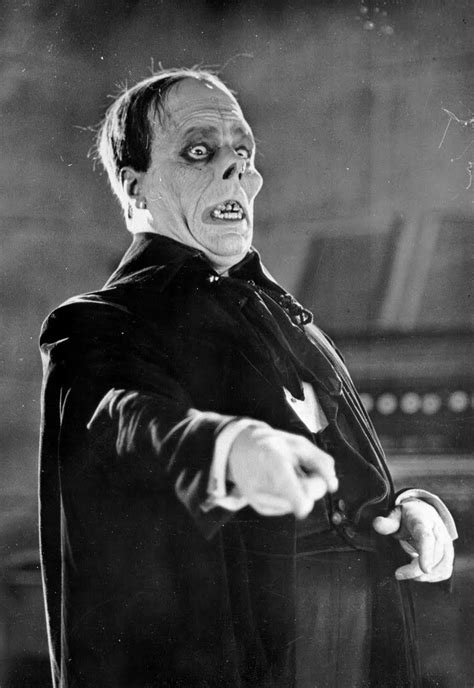 Lon Chaney / Erik - The phantom of the opera, 1925 Classic Monster Movies, Classic Horror Movies ...