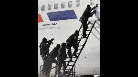 The Hijacking of Lufthansa Flight 181 /Operation Feuerzauber - YouTube