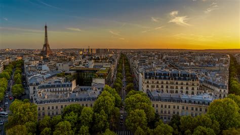 Paris from the Arc de Triomphe | 🡆 Instagram 🡄 | Pierre Blaché | Flickr