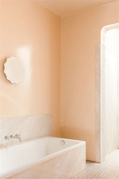 Brighten Up Any Room with a Flattering Peach Paint Color | WOW 1 DAY ...