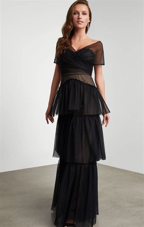 BCBGMAXAZRIA Bcbg Triple Tiered Tulle Gown in Black - Lyst