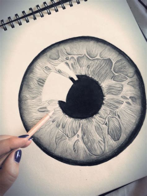 Pin de littletuben en Drawings | Iris ojo, Dibujos de ojos, Dibujos geniales de arte