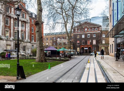 Guy's Campus Quadrangle and buildings KCL King's College London, UK ...