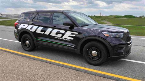 Video first drive: 2020 Ford Explorer Police Interceptor hybrid SUV