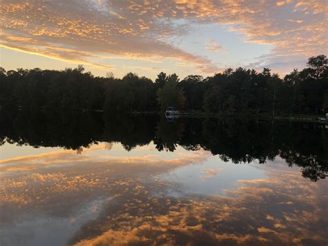 Silver Lake sunset last night : r/minnesota