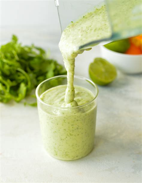 Arugula Pineapple Smoothie - Sip Sip Smoothie