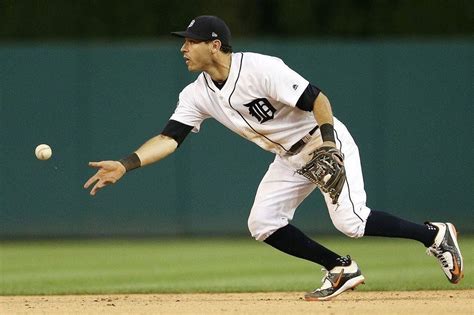 Tigers' Ian Kinsler claimed on waivers, according to report - mlive.com