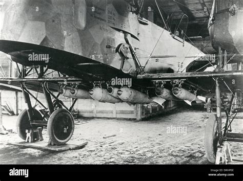 German Gotha G.V heavy bomber, WW1 Stock Photo: 66158638 - Alamy