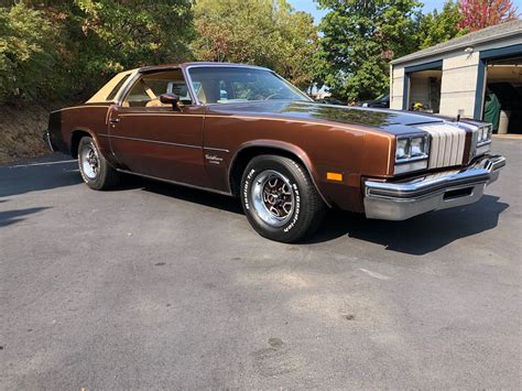 1977 Oldsmobile Cutlass Supreme | GAA Classic Cars