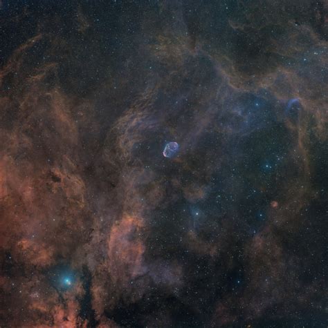 CRESCENT NEBULA REGION | Telescope Live