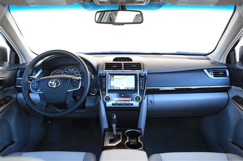 2012 Toyota Camry XLE (photos) - CNET