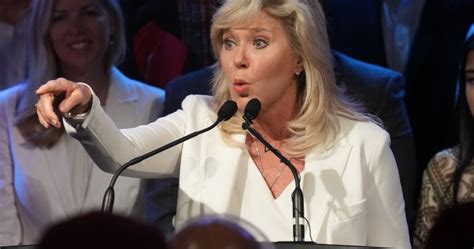 Bonnie Crombie calls Mississauga vote against fourplexes ‘disappointing ...