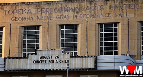 Andy McKee w/ Calum Graham, Trevor Gordon Hall at TPAC, Topeka KS (2022-08-26) concert recap - W♥M