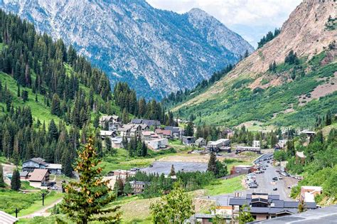 Gondola Upstages Cars: Utah's Little Cottonwood Canyon Tries Controversial Traffic Fix | GearJunkie