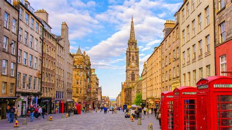 Royal Mile, Edinburgh - Book Tickets & Tours | GetYourGuide