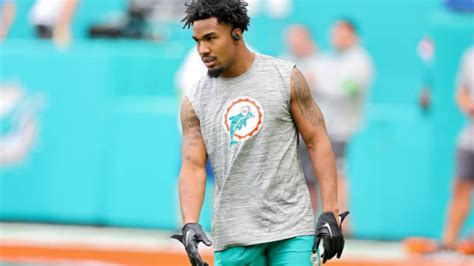 Dolphins' Draft Triumph With Waddle And Phillips Secured For Future ...