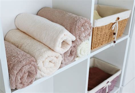 Ingenious Bath Towel Storage in Your Bathroom