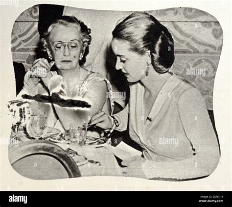 Bette davis with daughter hi-res stock photography and images - Alamy