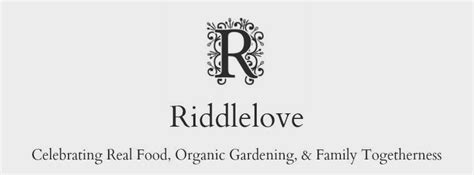 riddlelove: Natural Teething Toys To Delight Baby & Crunchy Mama