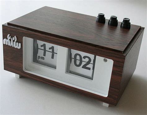 Homemade Flip Clocks: Retro Looks with a Custom Touch Flip Alarm Clock, Alarm Clocks, Show ...