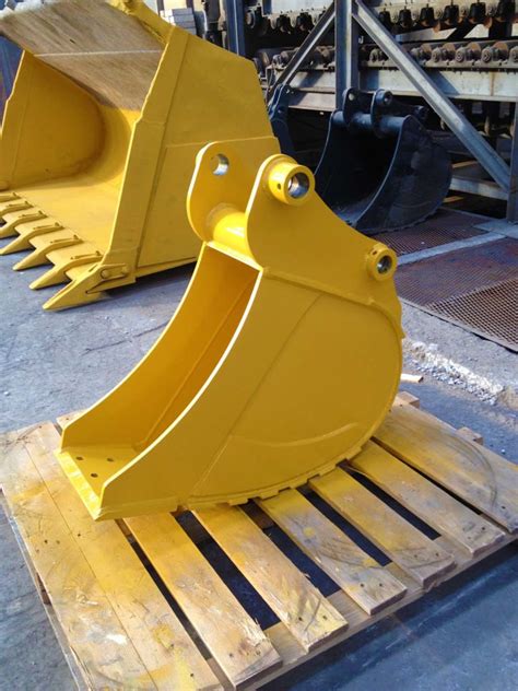 Mini Excavator Buckets | Mini Digger Bucket Attachments