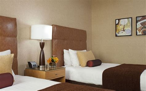 Elan Hotel - World Rainbow Hotels