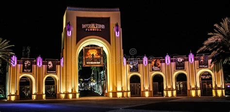 Entrance To Universal Studios, Orlando, FL Editorial Photo - Image of ...