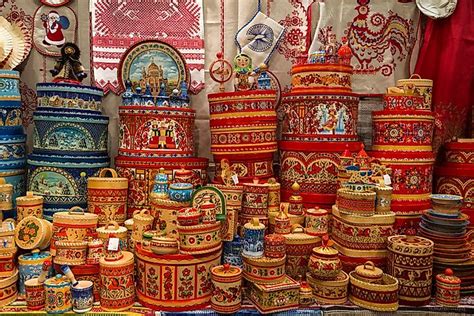 Russian Culture, Customs, and Traditions - WorldAtlas.com