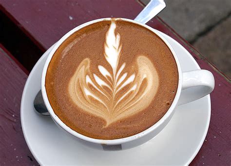 File:Latte art.jpg - Wikimedia Commons