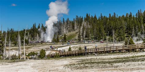 10 Best Day Hikes in Yellowstone National Park - Outdoor Project