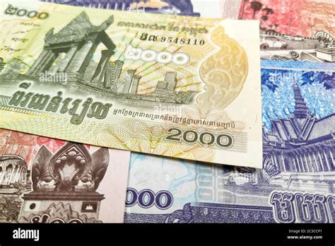 Close-up on a stack of Cambodian riel banknotes Stock Photo - Alamy