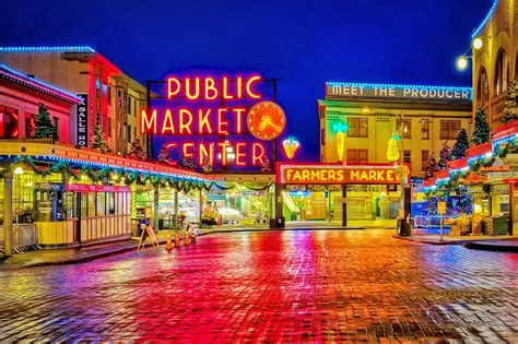 Pike Place Market in Seattle - Visit a Historic Public Market – Go Guides