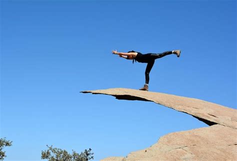 Potato Chip Rock Hike: San Diego's Incredible Instagram Op