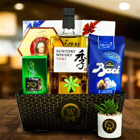 Toki Tastings Whiskey Gift Basket - | Send Gift Baskets In Europe