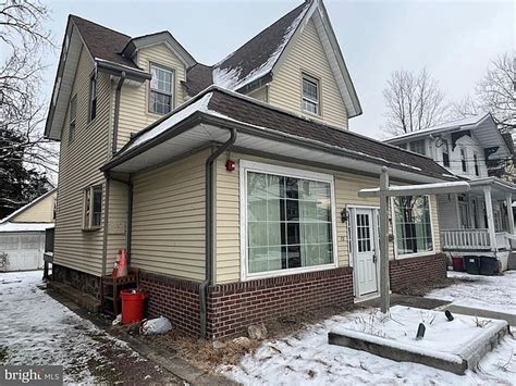 72 E Centre St, Woodbury, NJ 08096 | MLS #NJGL2038186 | Zillow