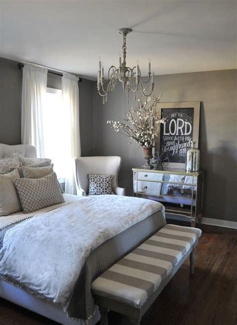 33 Elegant Taupe Bedroom Decor Ideas - Shelterness