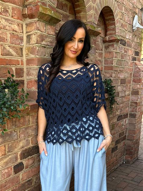 Navy Two Piece Diamond Batwing Knit Macie – Tillett's