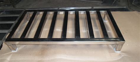 SSS Stainless Steel Pallet, Capacity: 5000 Kg, Dimension/Size: 1000x1000x150mm, Rs 7200 /number ...